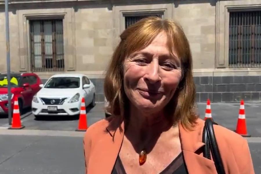 Reaparece Tatiana Clouthier; se reúne con AMLO en Palacio Nacional