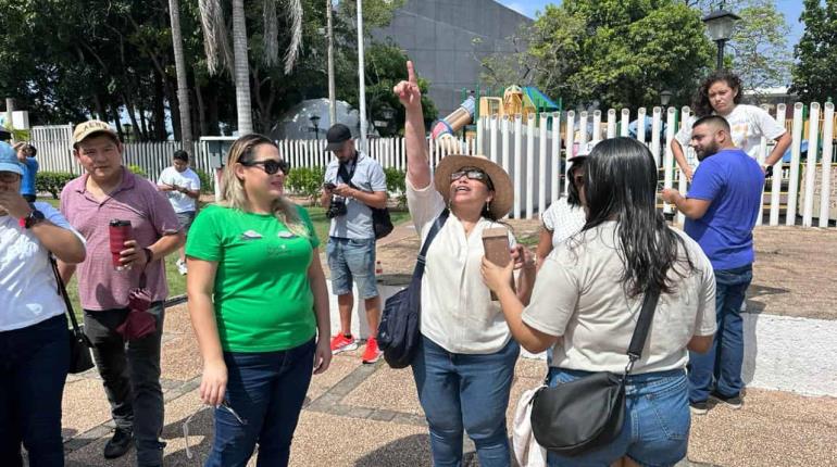 Viven tabasqueños la experiencia del eclipse solar anular