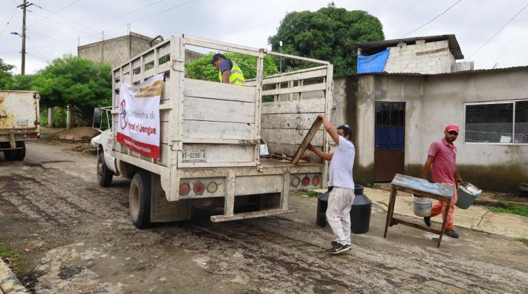 Acopian 77.2 toneladas de cacharros en 7 días de operativo contra el dengue en Centro