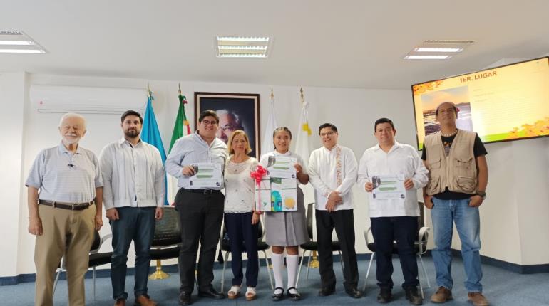 Entregan premio a ganadores del Concurso Estatal de Fotografía ´Derecho Humano a un Medio Ambiente Sano´