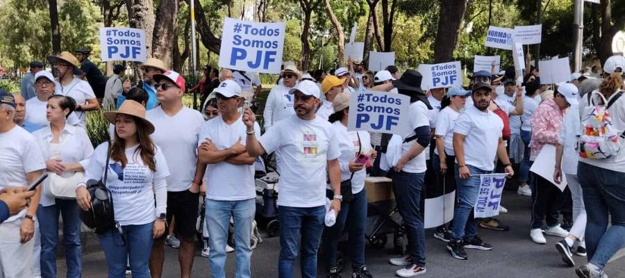 "No nos doblegaremos", advierten trabajadores del Poder Judicial que marcharon en la CDMX