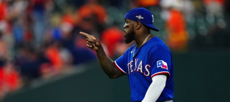 Rangers obligan séptimo juego ante Astros al vencerlos 9-2