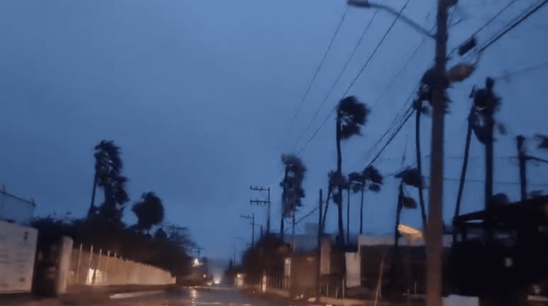 Tres muertos deja la tormenta tropical Norma en su paso por BCS y Sinaloa