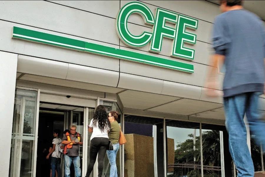 Pierde CFE mil 567 mdp en el tercer trimestre