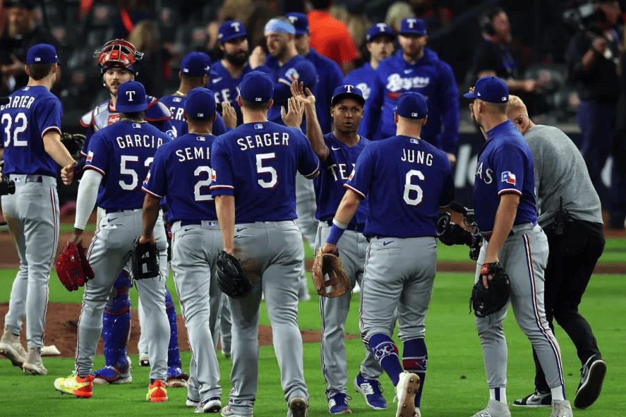 Rangers van a la Serie Mundial; Astros se despiden de la temporada