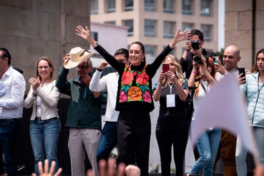 Giras de Sheinbaum son legales y legítimas: Llergo ante revés a medidas cautelares del INE