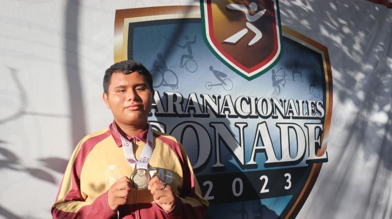 Andrés Zapata consigue primer oro para Tabasco en Juegos Paranacionales 2023