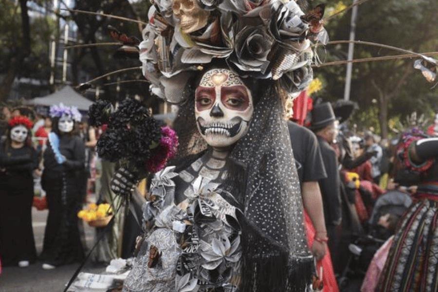 Jonuta invita al paseo de catrinas y catrines para conservar tradiciones