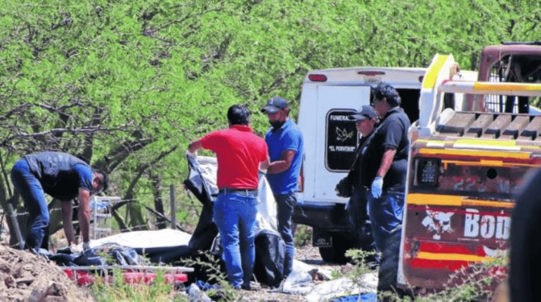 Mueren hondureñas de 2 y 29 años tras accidente carretero en Hidalgo