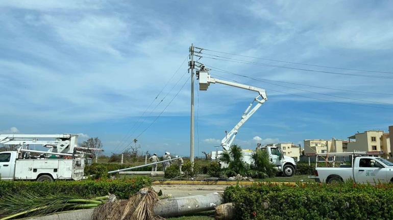 Restablece CFE en 55% suministro de energía eléctrica en Guerrero: AMLO