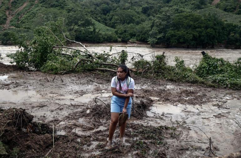 296 mil niñas, niños y adolescentes resultaron afectados por Otis en Guerrero: UNICEF