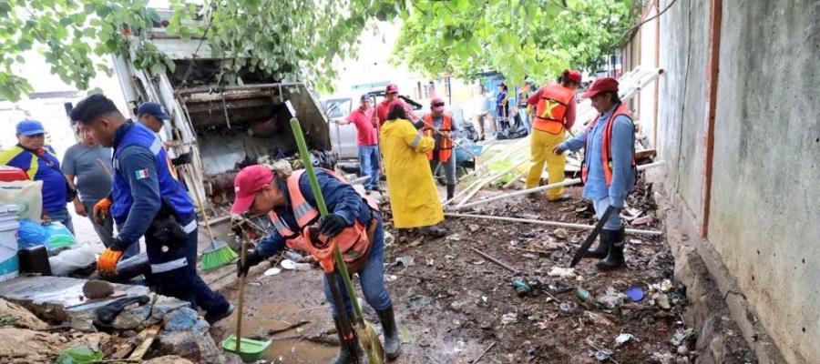 Retiran casi 40 toneladas de basura de drenajes y cárcamos de Villahermosa