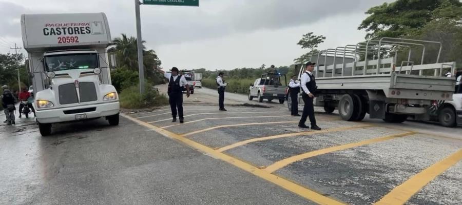 Ejecutan a conductor de pochi en San Antonio Cárdenas y cierran la Frontera-Ciudad del Carmen