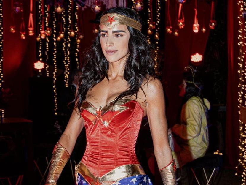 Bárbara de Regil le hace el feo al Día de Muertos, prefiere Halloween