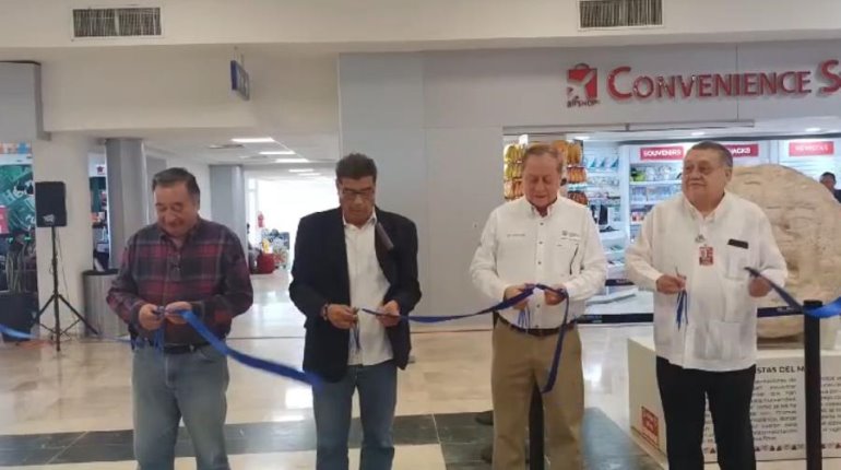 Inauguran exposición con piezas Olmeca en el aeropuerto de Villahermosa