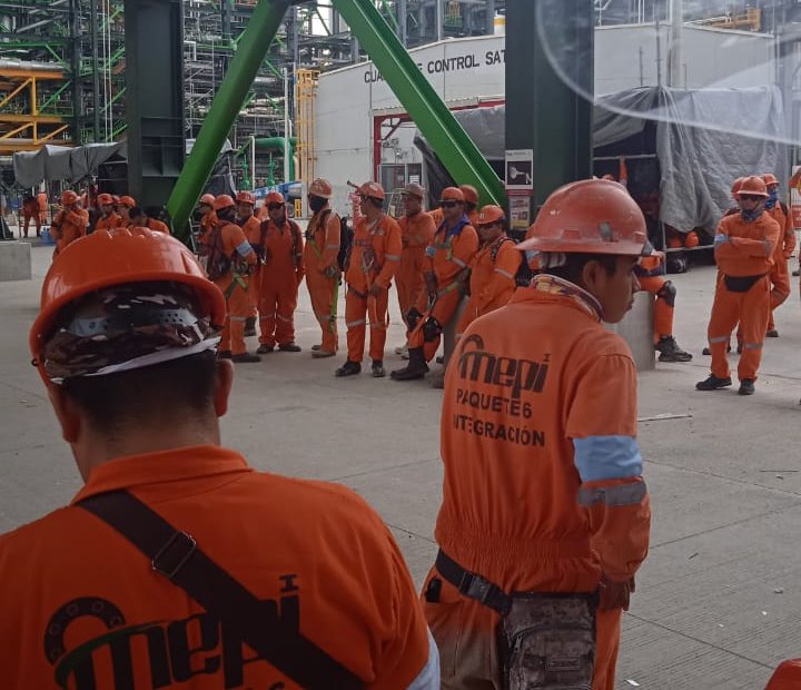 Trabajadores de empresa MEPI se declaran en huelga en Dos Bocas