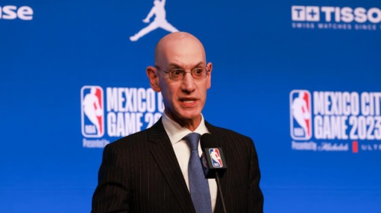 Comisionado de NBA ve probable partido de temporada regular en México en 2024