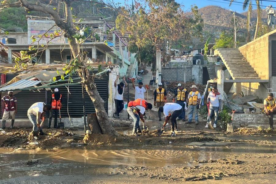 61 mil apoyos para reconstrucción de viviendas en Acapulco, reporta Obrador