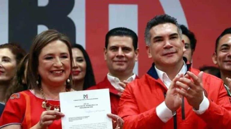 Entrega Xóchitl al PRI carta intención para ser precandidata a Presidencia