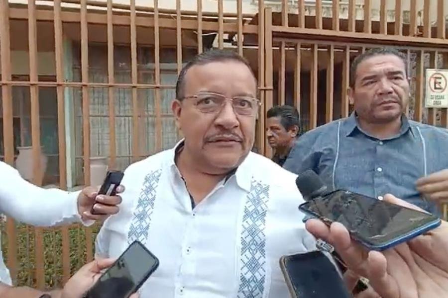 Aguinaldo a burócratas será en 2 partes; hay garantías de pagos dice el SUTSET