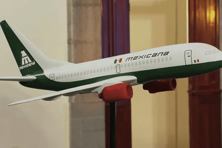 Mexicana de Aviación podría operar a partir del 26 de diciembre: Obrador