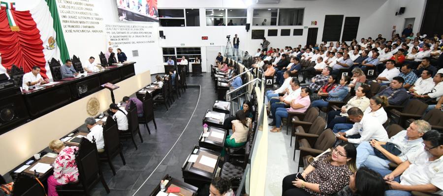 PRD pide moratoria para regular a conductores de Uber en Tabasco