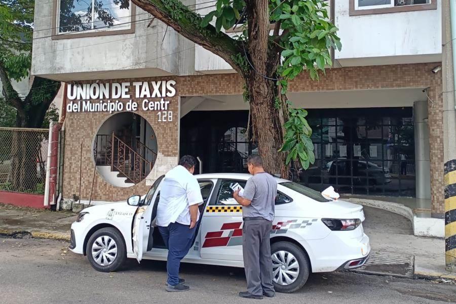 Taxis Amarillos acusan a diputados de usar a Uber y Didi como bandera electoral