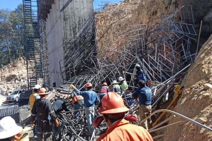 Mueren 5 obreros por desplome de andamio en Hidalgo