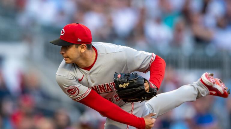 Luis Cessa firma contrato de Ligas Menores con Reales de Kansas City