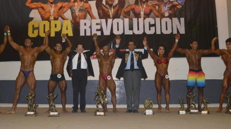 Daniel Dávila, campeón absoluto en la Copa Revolución de Fisicoconstructivismo