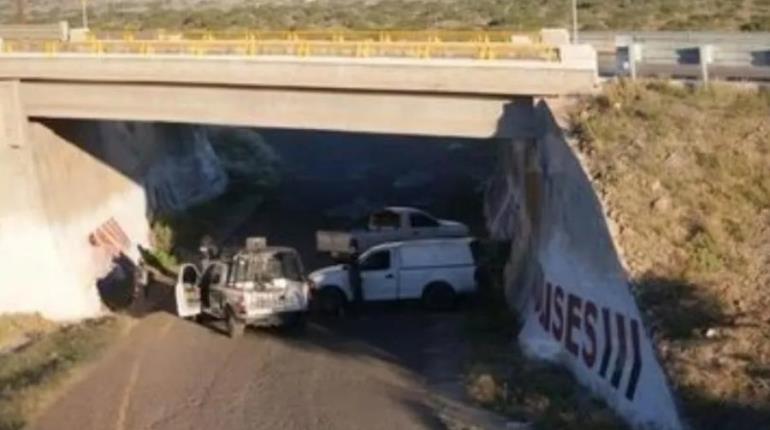 Abandonan 3 cuerpos sin vida en carretera de Zacatecas