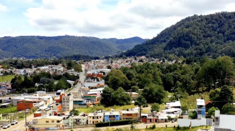 Presentan a empresarios tabasqueños Residencial La Alborada en San Cristóbal de las Casas