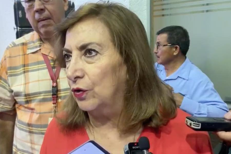 Aunque no esté dispuesta tengo que comparecer: Silvia Roldán ante glosa por informe