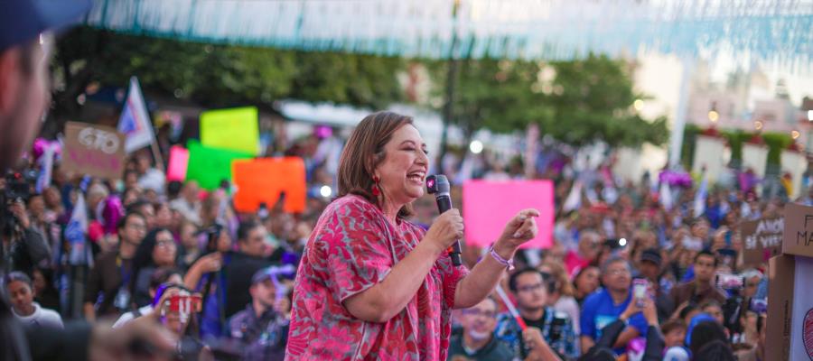 Presenta Xóchitl su "verdadera mañanera" por Día contra la Violencia a las Mujeres