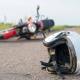 Motociclista choca contra taxi en Comalcalco