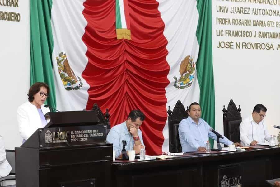 Revela Setab que aún mantiene libros en bodegas ante amparos