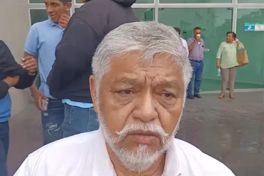 Violación al derecho a vialidad peatonal por parte de comercios en Villahermosa, acusa persona con discapacidad