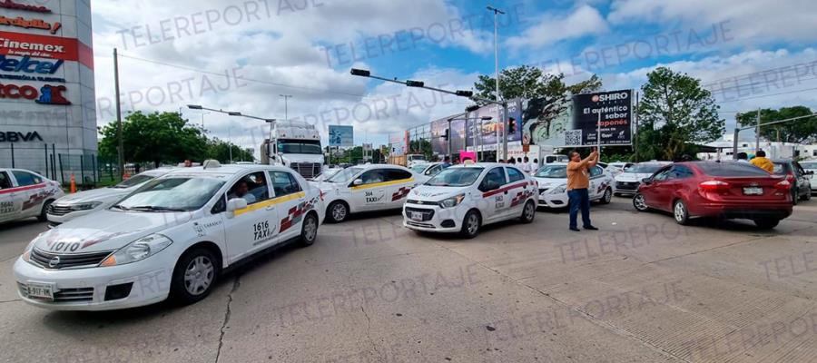 ¡Ni uno más! Exigen taxistas tras desaparición de 2 conductores