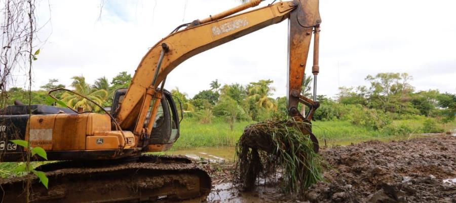 Arrancan trabajos de desazolve para quitar tapón en río Jolochero de zona Yokot´an