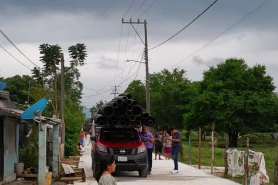 Protestan por obra inconclusa en Villa Juan Aldama, Teapa