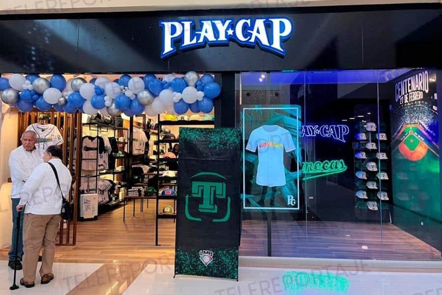 Inauguran tercera tienda "Play Cap" en Villahermosa con merch de Olmecas