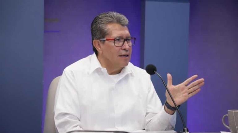 Regresa Monreal a la coordinación de Morena en el Senado