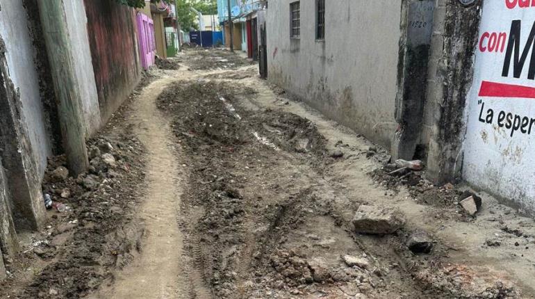 Denuncian que ayuntamiento de Jalpa dejará obra inconclusa en el barrio San Luis