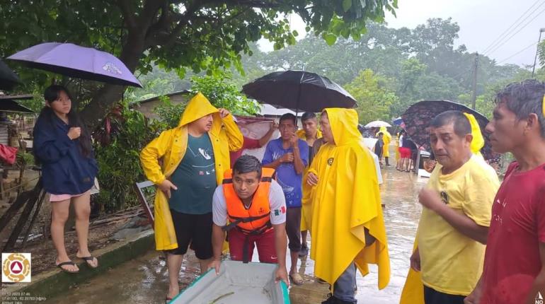 Lluvias por el Frente Frío 16 dejan inundaciones en Chiapas