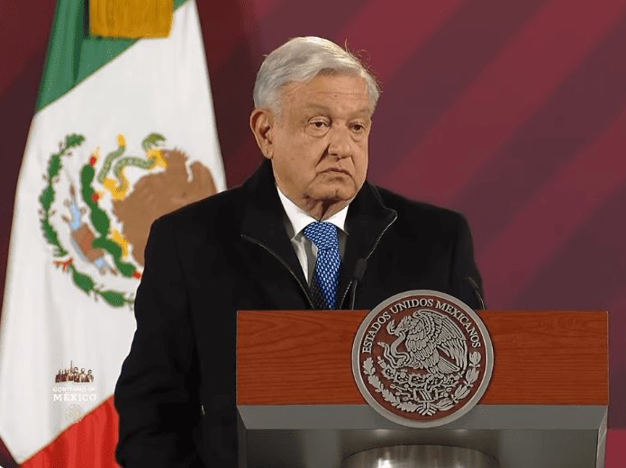 AMLO le pone fecha a inauguración de Mexicana de Aviación y a megafarmacia