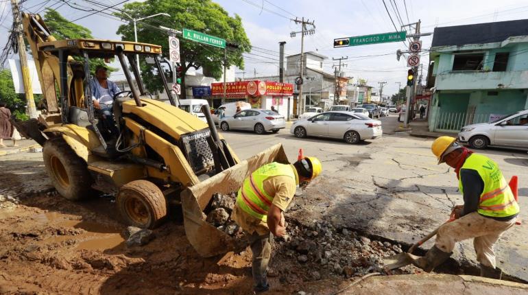 Inicia Ayuntamiento de Centro rehabilitación de pavimento en la colonia Mayito