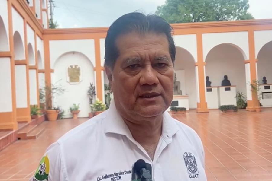 Guillermo Narváez buscará reelegirse como rector de la UJAT