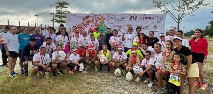 Citlali Terrazas y Ramón Villareal, ganan 4ta Carrera Atlética del "Pavo" en Macuspana