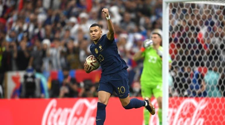 Confirman pláticas con Mbappé para ser fichado por el Al-Ittihad