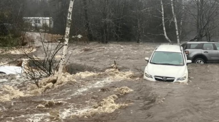 Tormenta invernal deja 5 muertos y zonas sin electricidad en EE.UU.